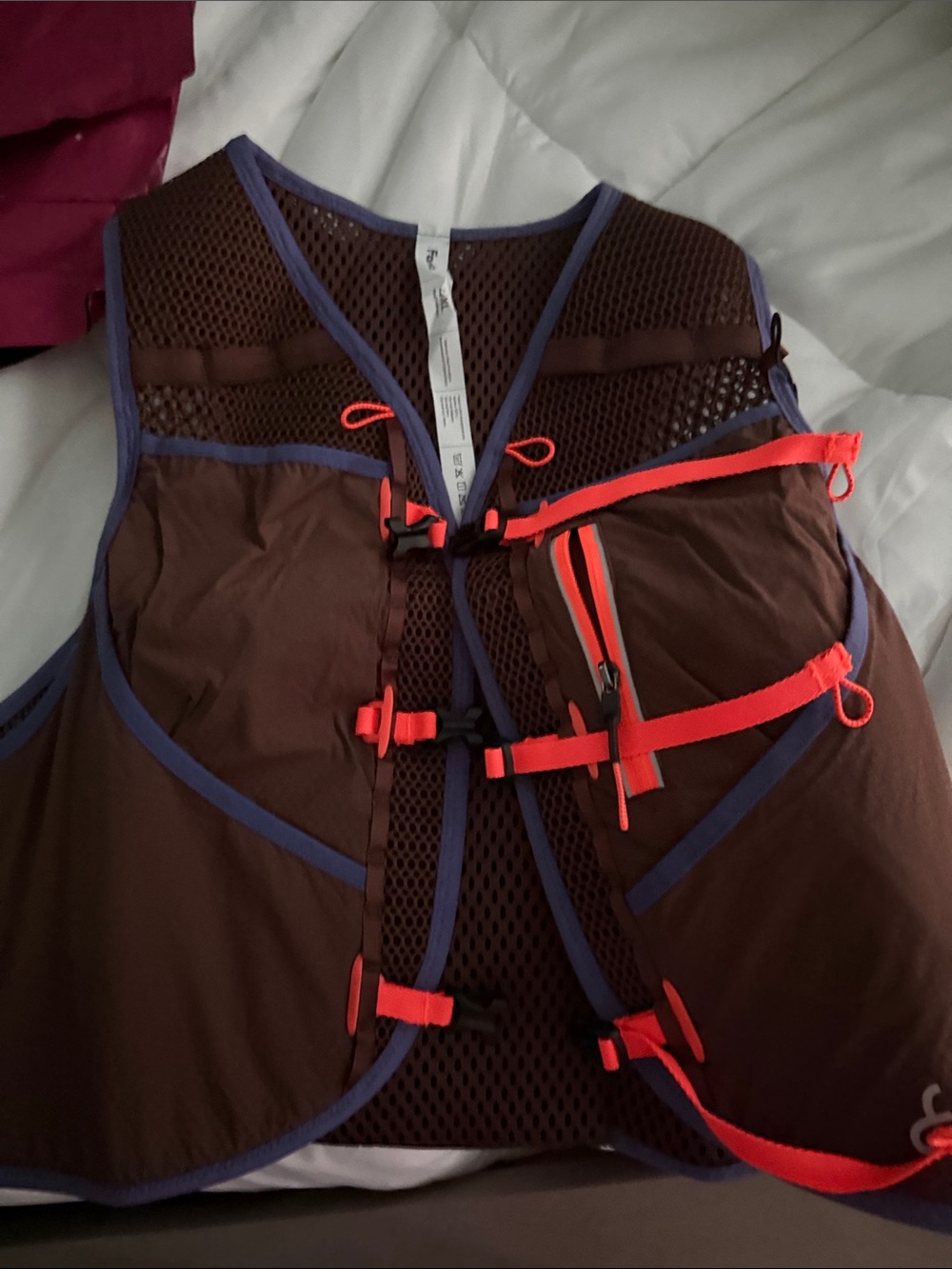 SpeedTrek Women's Lightweight Vest in Maroon Oak/Twilight